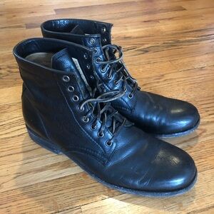 Frye Tyler Plain Toe Boot (Men) 11